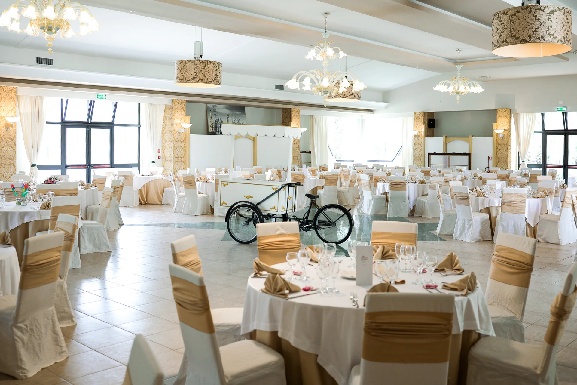 dettaglio-di-una-delle-tre-sale-di-cui-antica-rudiae-dispone-per-personalizzare-il-tuo-evento-